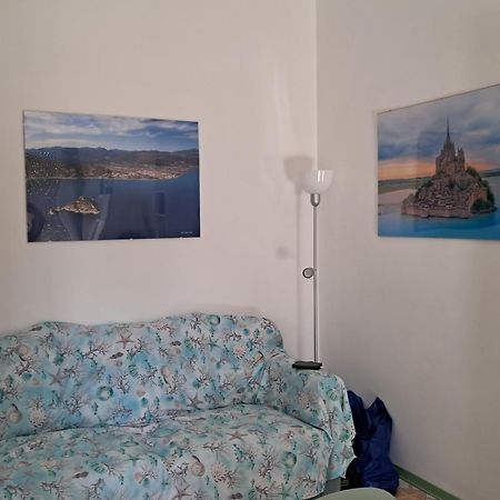 Casa Di Andrea Apartment Albenga Luaran gambar