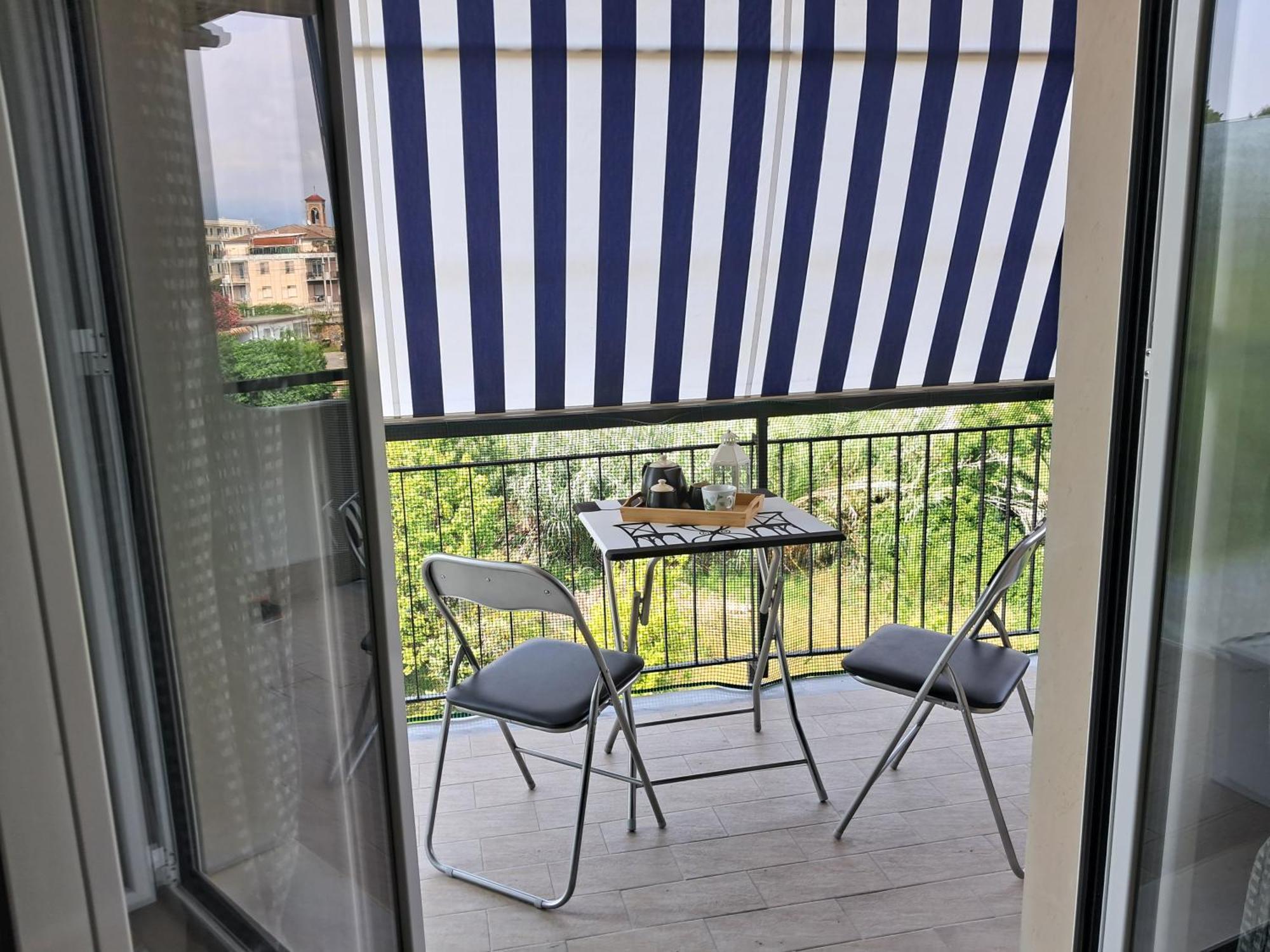 Casa Di Andrea Apartment Albenga Luaran gambar